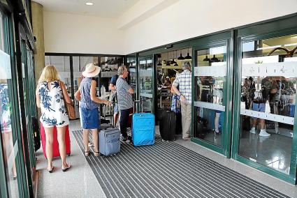 Menorca Javier Coll Aeropuerto Menorca M Jos Rallo del Olma Secreta