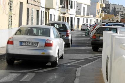 43 plazas en zona verde. Sa Muradeta es una de las calles con esta regulación. Las plazas se encuentran repartidas alrededor del