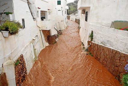 Uno de los núcleos urbanos por los que discurre un torrente en la Isla es Es Mercadal. En episodios de fuertes lluvias, las crec