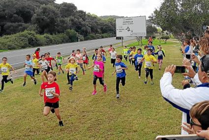 Ferreries. El hermoso y agradable circuito de la villa enmarcó por cuarta vez una prueba del Challenge Cross Menorca, primera co