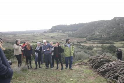 Consell, Govern y ayuntamientos de Alaior y Maó han visitado una de las zonas afectadas, en la finca de Santa Rita