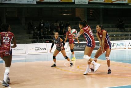 Jugadoras del Avarca, durante un partido de la presente temporada