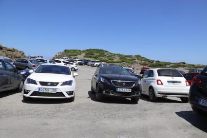 El nuevo aparcamiento prevé solucionar el estacionamiento descontrolado en la zona