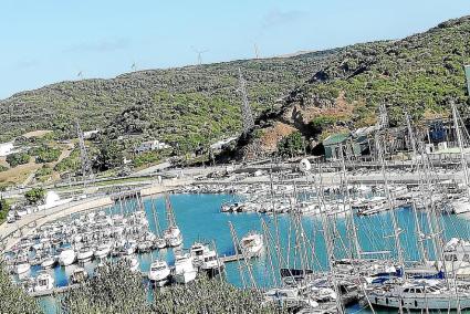 MAHON - Dos inversiones dejarán a cero la lista de espera de amarres en el puerto de Maó