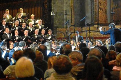 Instrumentistes i cantants oferiren una gran actuació.