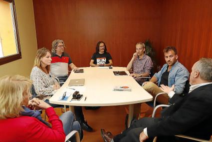 Una sesión de formación de los finalistas en el Parc Bit de Alaior