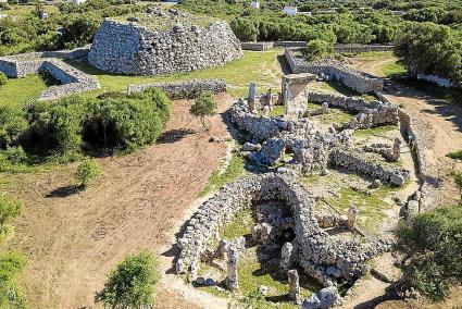 Imatge aèria del jaciment de Trepucó, al terme de Maó, sense la paret seca