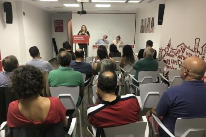 El comité insular del PSOE se reunió ayer en Maó