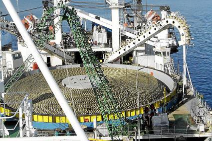 PALMA. ENERGIA. INICIO DEL TENDIDO DEL CABLE ELECTRICO SUBMARINO ENTRE BALEARES Y LA PENINSULA.