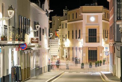 menorca mercadal iluminacio centre ciutat