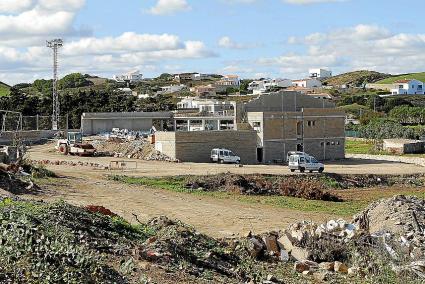 Menorca Es Mercadal / Gemma Andreu / Construccion piscina municipal /