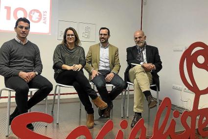 Miquel Company, Susana Mora, Héctor Pons y Alberto Moragues, en la presentación de los actos