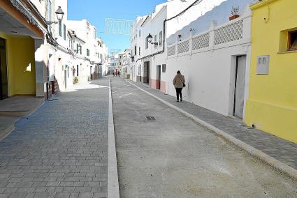 MENORCA - Es Migjorn no renueva el alcantarillado de un tramo del Carrer Major.