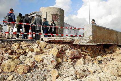 Menorca Javier Coll visita autoritats destrozos Borrasca "Gloria" S'A