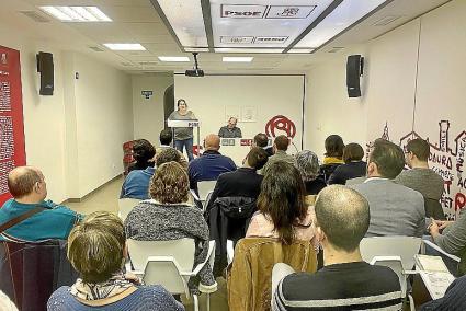 El Comité Insular del PSOE reunido el sábado en su sede de Maó.