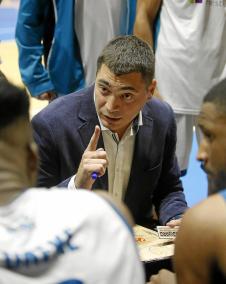 MENORCA - BALONCESTO - ORIOL PAGES , ENTRENADOR DEL HESTIA MENORCA.