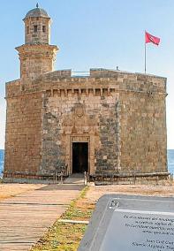 Foto reciente del castillo de Sant Nicolau de Ciutadella.