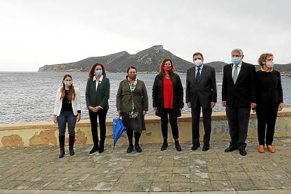 Ribot, Cladera, De la Concha, Armengol, Planas, Manera y Calvo, ayer en Sant Elm.