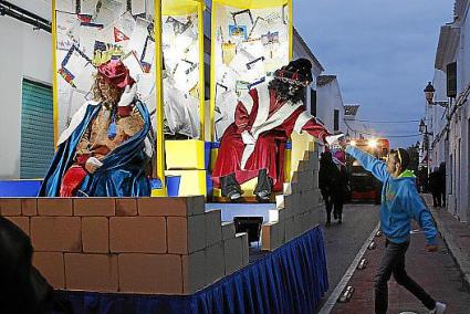 MENORCA. REYES MAGOS. Un amanecer de alegría. Los Reyes Magos de Oriente