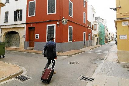 Los planes municipales pueden frenar en seco el crecimiento turístico en los centros urbanos.