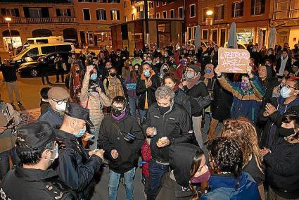 menorca concentracion contra encarcelamiento pablo hasel