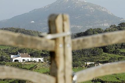 El Consell ¿salva¿ el cambio de uso y ampliación de las casas de campo.