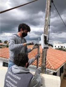 Una de las instalaciones con las que en cinco zonas de Sant Lluís pasarán a tener acceso a wifi público y gratuito.