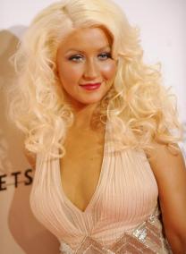 CHRISTINA AGUILERA