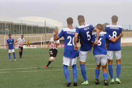 La Tercera División vuelve al campo de Sant Martí de Es Mercadal