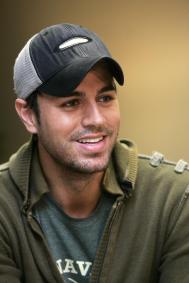 Enrique Iglesias.