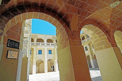 La primera planta del Convent de Sant Diego será un espacio expositivo sobre calzado de la Isla