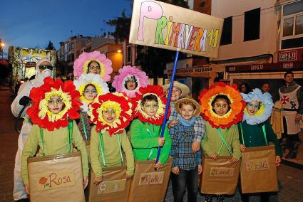 Les carrosses i comparses tornaran a desfilar pels carrers de Maó, ben igual que abans de l’inici de la pandèmia.