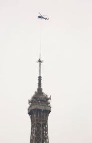 La Torre Eiffel gana seis metros de altura