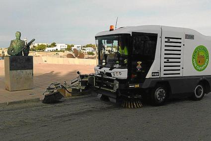 El personal contará con una nueva máquina de barrido