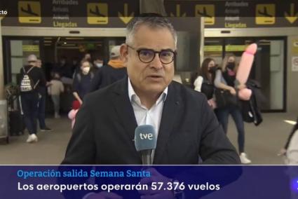 La llamativa aparición en una conexión en directo con el aeropuerto de Palma