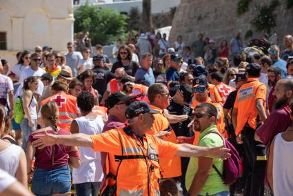 Els serveis d'emergència van atendre als ferits as Pla de Sant Joan