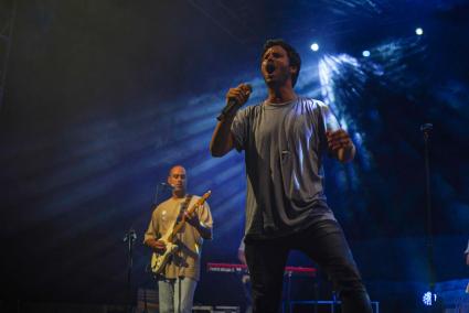 La banda madrileña Taburete, en un momento de su actuación este sábado en el Lazareto Festival.