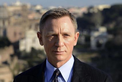 Daniel Craig