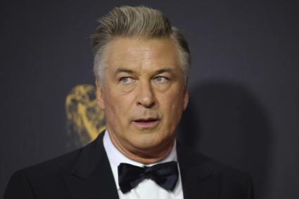 Alec Baldwin, sobre el accidente mortal en 'Rust': «La pregunta es: ¿quién puso una bala real en la pistola?»