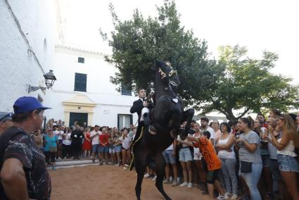 Es Mercadal va tornar a acollir les festes de Sant Nicolau.