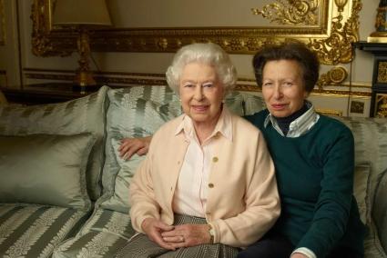 Así es la emotiva carta que escribió la princesa Ana a su madre, la reina Isabel II