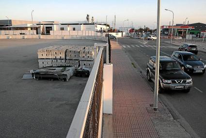 El nuevo supermercado se ubicará en esta esquina del polígono de Ciutadella