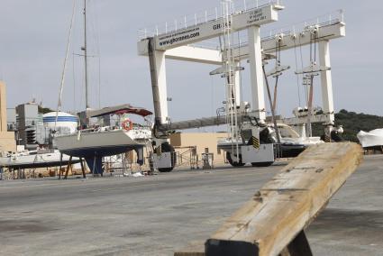 Varadero del puerto de Maó en el Cós Nou