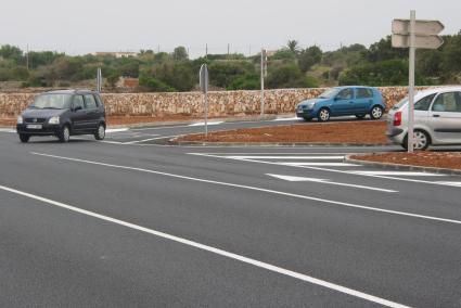 Intersección de la carretera de Punta Prima con la de Alcalfar