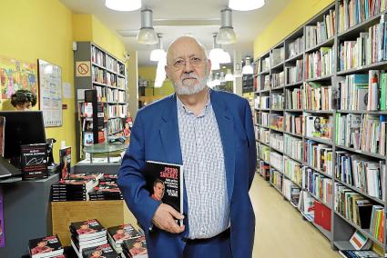 En septiembre, José Félix Tezanos presentó en Palma el libro sobre el presidente del Gobierno, titulado «Pedro Sánchez. Había partido: de las primarias a La Moncloa». 