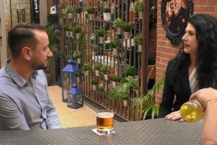 Un mallorquín rechaza una segunda cita en ‘First Dates’ por no hablar en catalán.