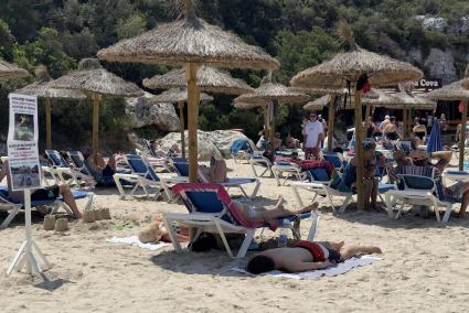 En Cala en Blanes se informa del alquiler, pero sin las tarifas.