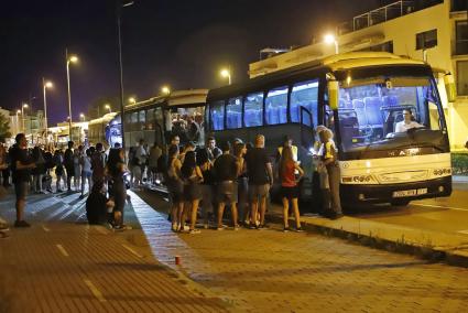 El Jaleo Bus estuvo disponible los dos días de la celebración de Sant Joan en Ciutadella.