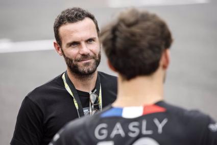 Fórmula 1.- El futbolista español Juan Mata invierte en el equipo Alpine F1