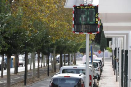 Los radares indican la velocidad a la que van los conductores y advierten los excesos. En la imagen, el nuevo de Son Parruquet